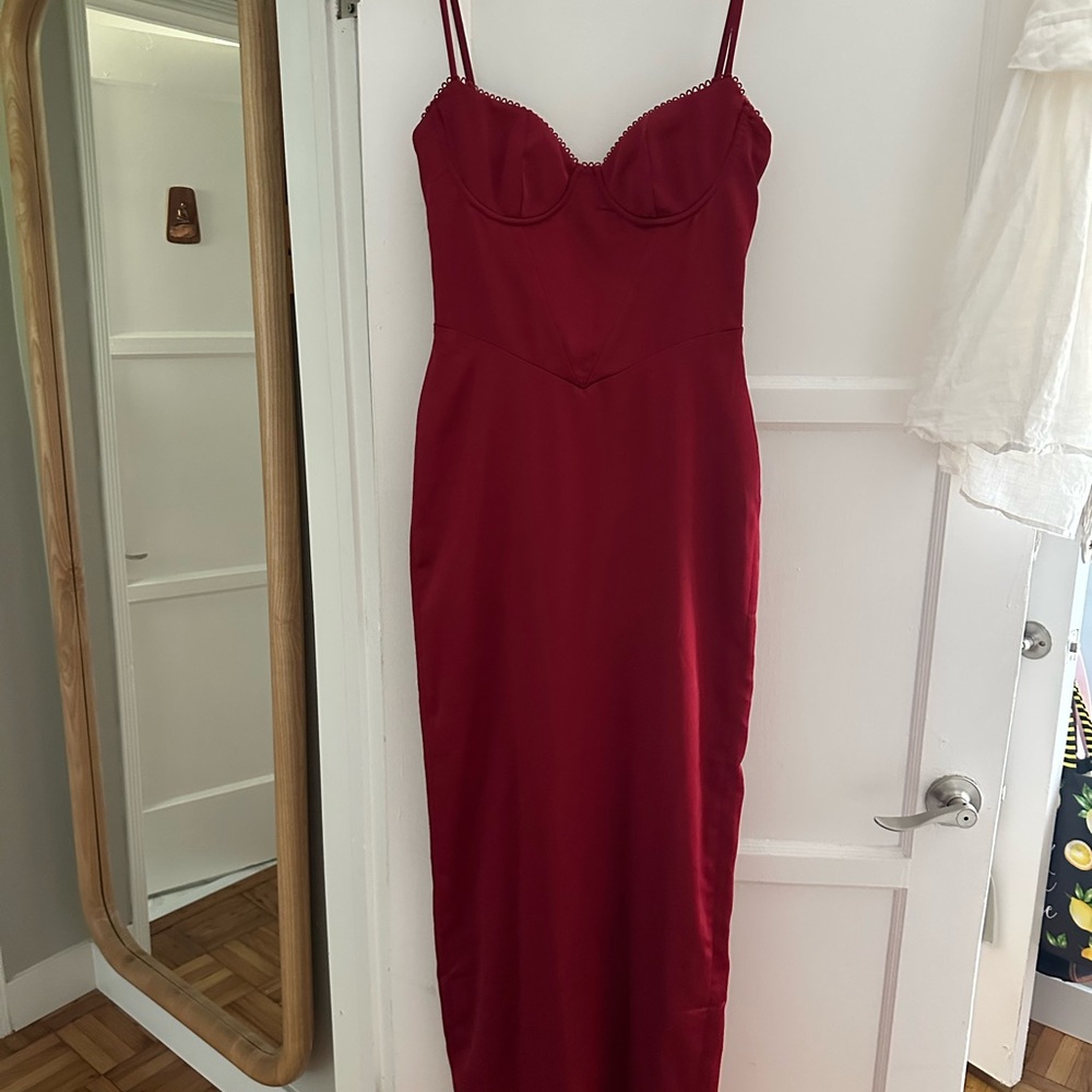 Elegant Red Spaghetti Strap Dress